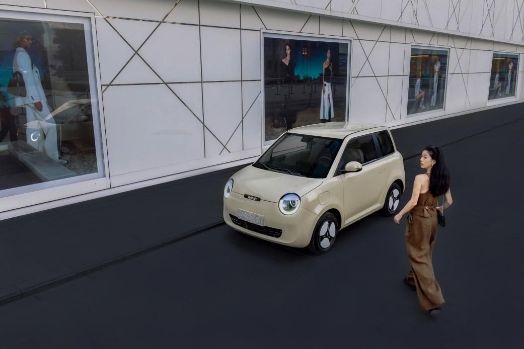 长安Lumin 2025款香沁款&蜜沁款焕新上市，打响A00纯电价值战