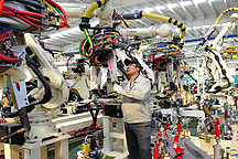 我國新能源汽車發展前景趨好，機遇大于挑戰