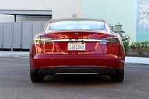 兩年+48萬公里，特斯拉Model S 85D要逆天了