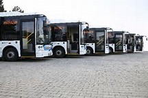 自動駕駛技術應用實例：公交場站車輛自主泊車技術