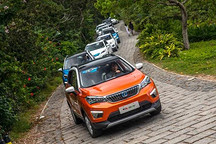 綠色出行新選擇 試駕新能源長安CS15 EV