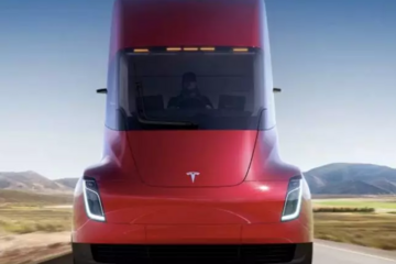 我看到特斯拉电动卡车了！它貌似要变形！