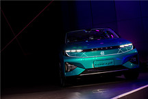 拜腾首款概念车中国首秀，B轮融资获一汽集团战略投资