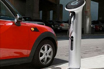 放开了手中的线，充电服务费飞去何方