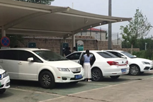 高速堵車，景點(diǎn)堵人，充電堵樁！這是電車司機(jī)的端午節(jié)