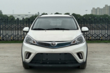最大續(xù)航255km，知豆首款五座車型D5申報圖曝光