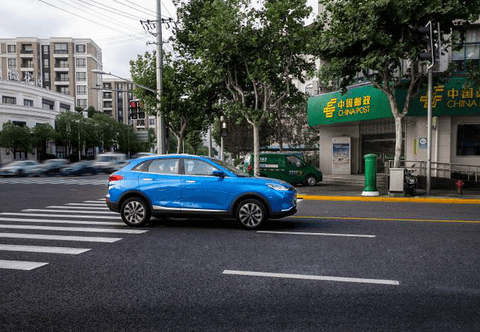 威马携手中国邮政 共同激发新能源汽车