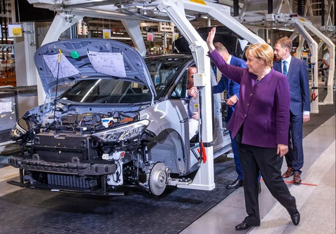 为刺激电动汽车消费 德国延长补贴计划