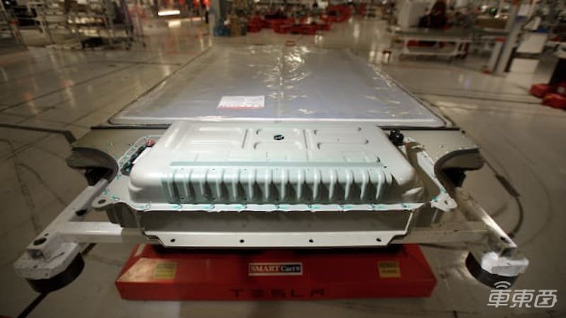 外媒：特斯拉或用棱柱形電池替代圓柱電池，可降低生產(chǎn)復(fù)雜性