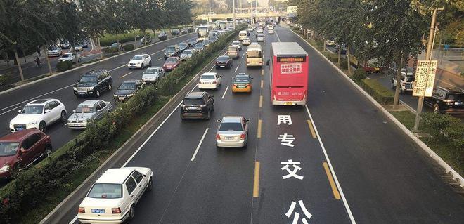 乘聯(lián)會:3月乘用車零售逐周恢復(fù)明顯