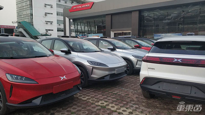 北京電動車市真相調查：特斯拉蔚來賣瘋！吉利比亞迪割肉促銷