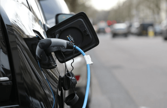 全球電汽車銷量今年預(yù)計(jì)下降18% 燃油車下跌23%