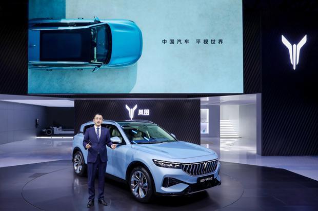 极氪汽车上海发布会 1618878520102581.jpg!w720