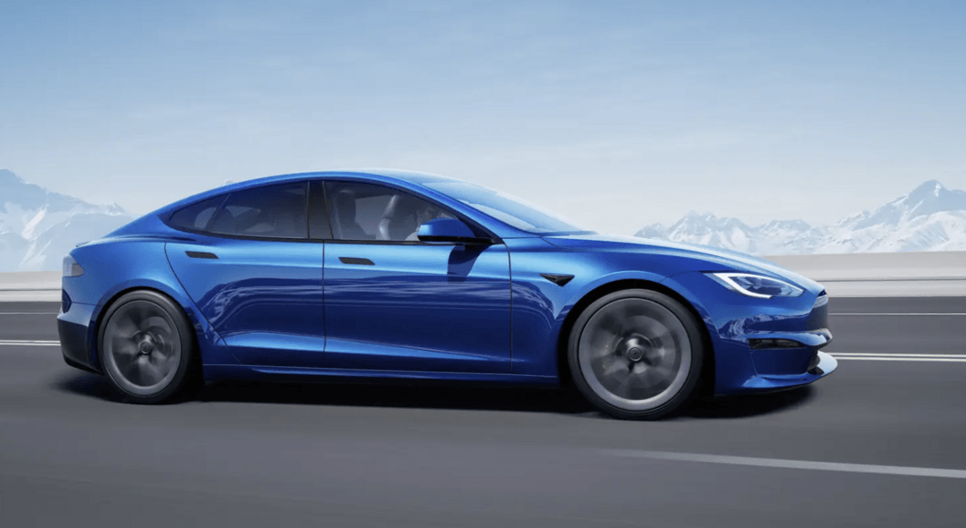 2022款特斯拉Model S，除了最快两秒破百，还有什么值得关注？