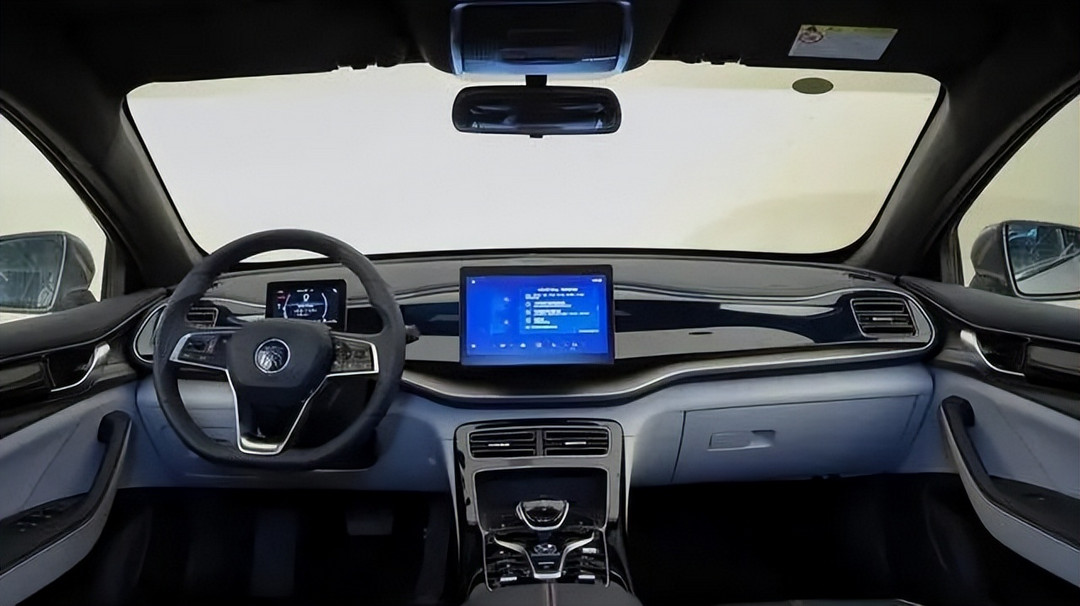 2023款比亞迪秦PLUS DM-i曝光 續(xù)航里程升至1310km