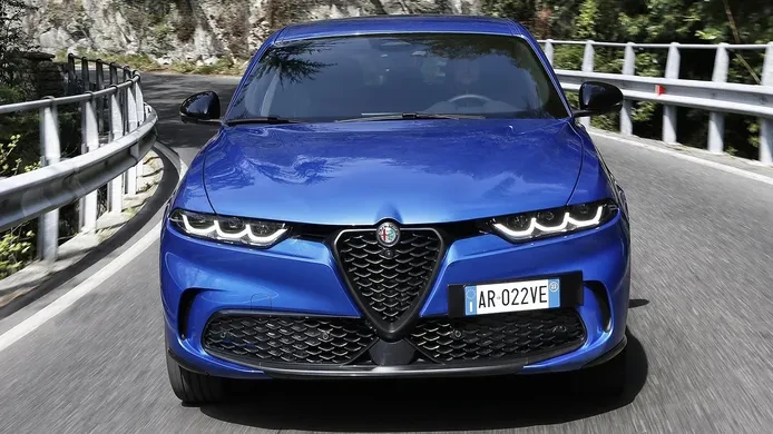 Alfa Romeo co<em></em>nfirma la llegada de un coche grande y eléctrico: «Estamos trabajando en ello»