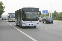 宇通客车上半年净利润同比下降35%，涉及政府补助的新能源项目达20个