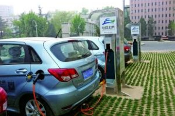 合肥“十分鐘”快速充電網(wǎng)正成型，電動汽車充電半小時搞定