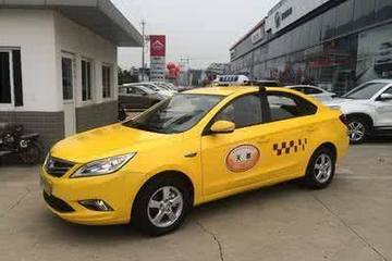 南京出租車實(shí)施雙計(jì)費(fèi)，純電動車起步價(jià)11元/2.5公里