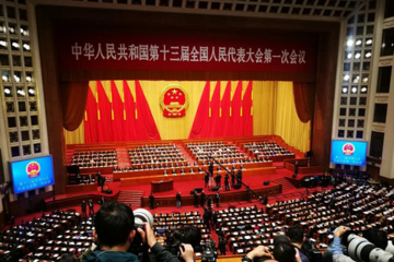 两会时间：15位代表委员带来这些关于新能源汽车的提案