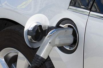 三亚规定充电服务费标准，电动公交车上限为0.8元/千瓦时