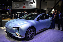 3款純電乘用車6款純電商用車，長(zhǎng)江汽車“乘商并舉”亮相北京車展