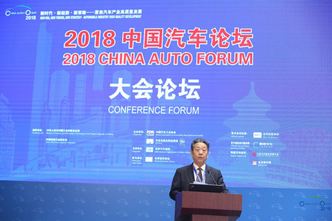 董扬_副本.jpg