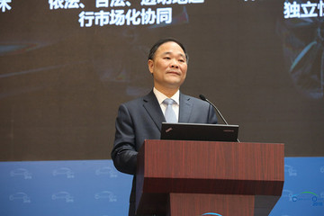 李书福：传统思维在汽车行业很难取得成功