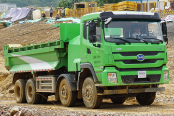 泥头车电动化时代来临，全球首批500辆比亚迪T10ZT投入深圳试运营