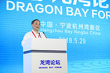 李书福：吉利正开发电动汽车专用架构，并愿意进行共享