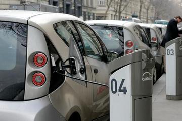 亏损3亿欧元 巴黎终止电动汽车共享计划