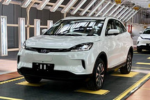 威马汽车对用户：强势决定者和被迫接收者