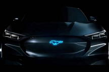 車標(biāo)確定？ 福特發(fā)全新電動(dòng)SUV預(yù)告圖