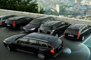 上海车展新旧势力火拼智能网联，四大方向改变未来出行