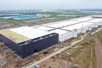 进展神速！特斯拉上海超级工厂已基本完工！将再开一线技师、班组长专场招聘会