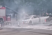 突發！長安新能源汽車著火