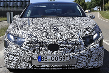 定位于EQ品牌旗舰车型 奔驰EQS路测谍照曝光