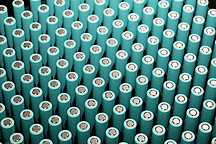 動力電池大淘汰：3年企業(yè)數(shù)量減少50% 前五家市場占比80%
