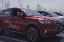 比亚迪征服丰田，除电池十年零故障，还有一个“博世”梦想