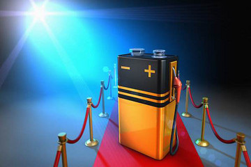 7月动力电池市场：宁德时代市占率近70%，客车市场反超乘用车市场