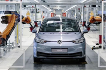 大众首款MEB平台电动汽车ID.3正式量产