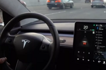 特斯拉Autopilot如何单挑全世界？