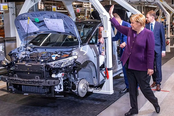 为刺激电动汽车消费 德国延长补贴计划