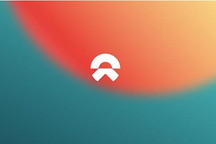 主持人钱枫喜提新座驾：蔚来汽车