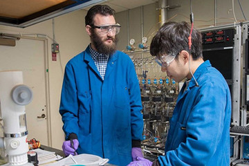 IBM开发新电池 5分钟可充电至80% 奔驰或首个采用