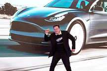 特斯拉起航：左手“造血机器”，右手“爆款待发”