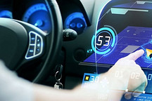 車內(nèi)屏幕創(chuàng)新的背后，是誰在推動變化的發(fā)生？