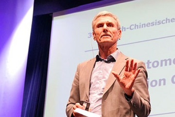 德国“汽车教父”称疫情对中国汽车业是“阵痛”