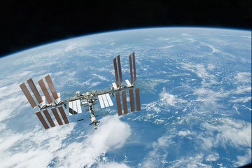 SpaceX明年送三名游客到国际空间站 票价5500万美元