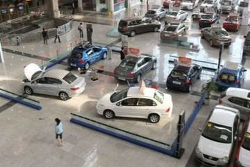 粤A/B车牌一路上涨！车市回暖的强烈信号？